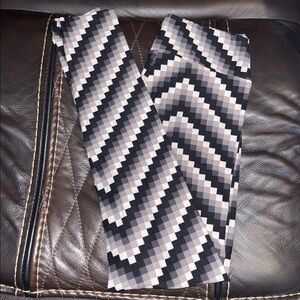 LulaRoe One Size leggings, black & shades of gray geometric pattern, fits 2-10